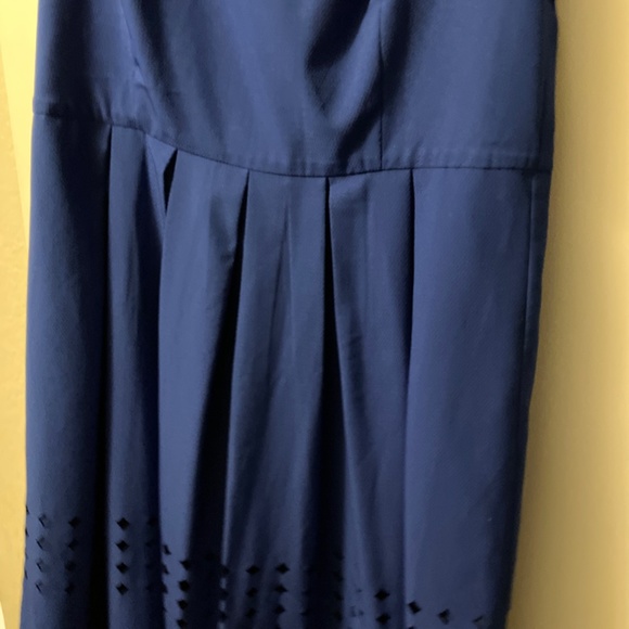 BLUE DRESS - Picture 3 of 4